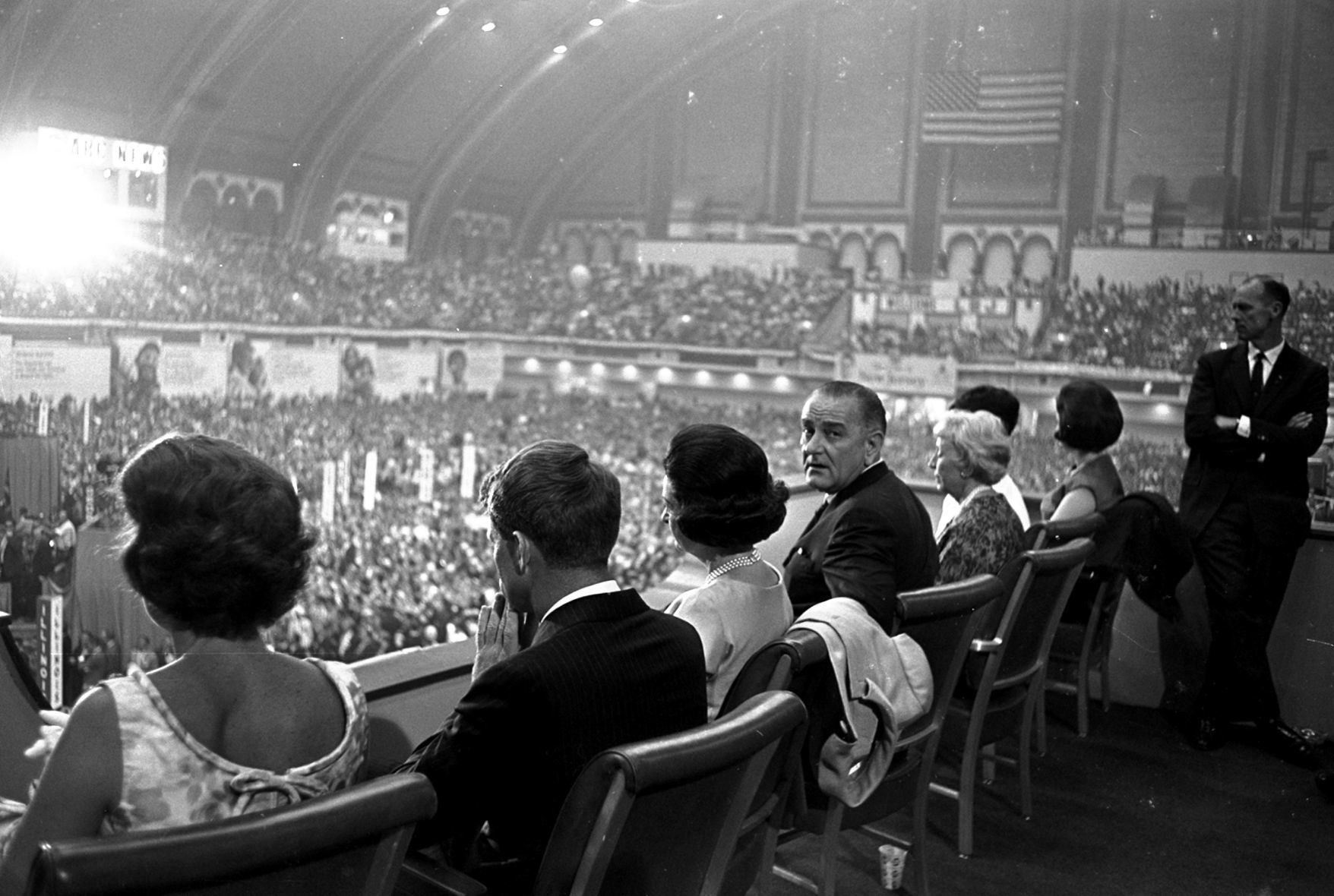 1964: Convention